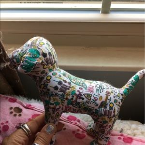 PINK dog “ Graffiti “ ! Free gift with every order